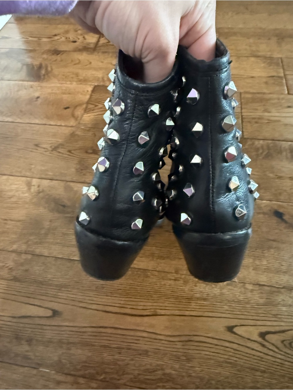 Marc Fisher LTD Baily studded western booties in black leather 6.5 women’s - Picture 5 of 6